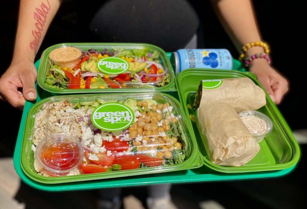 Healthy Fast Food? Yes! If you’re looking for fresh, healthy and nutritious dining options in San Diego, stop by Greenspot Salad Company restaurant today. We’re a family owned business, and pride ourselves on serving foods free from hormones, high fructose corn syrup, and other additives that can be harmful to your health.
Whether you visit our salad bar, or decide you’d like fresh salad catering brought to your event or business, you’ll have a plethora of the best meal options to choose from. We offer custom made salads, sandwich wraps, and soups with some of the finest, freshest vegetables California has to offer. We also offer catering services throughout San Diego and the surrounding areas. Eating healthy has never been easier!